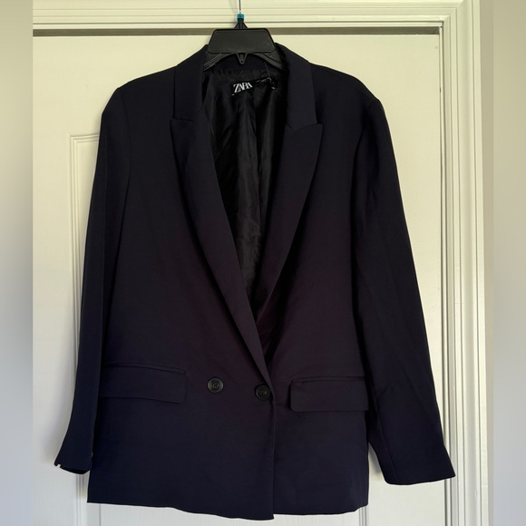 Zara two button lined blazer - Picture 2 of 3